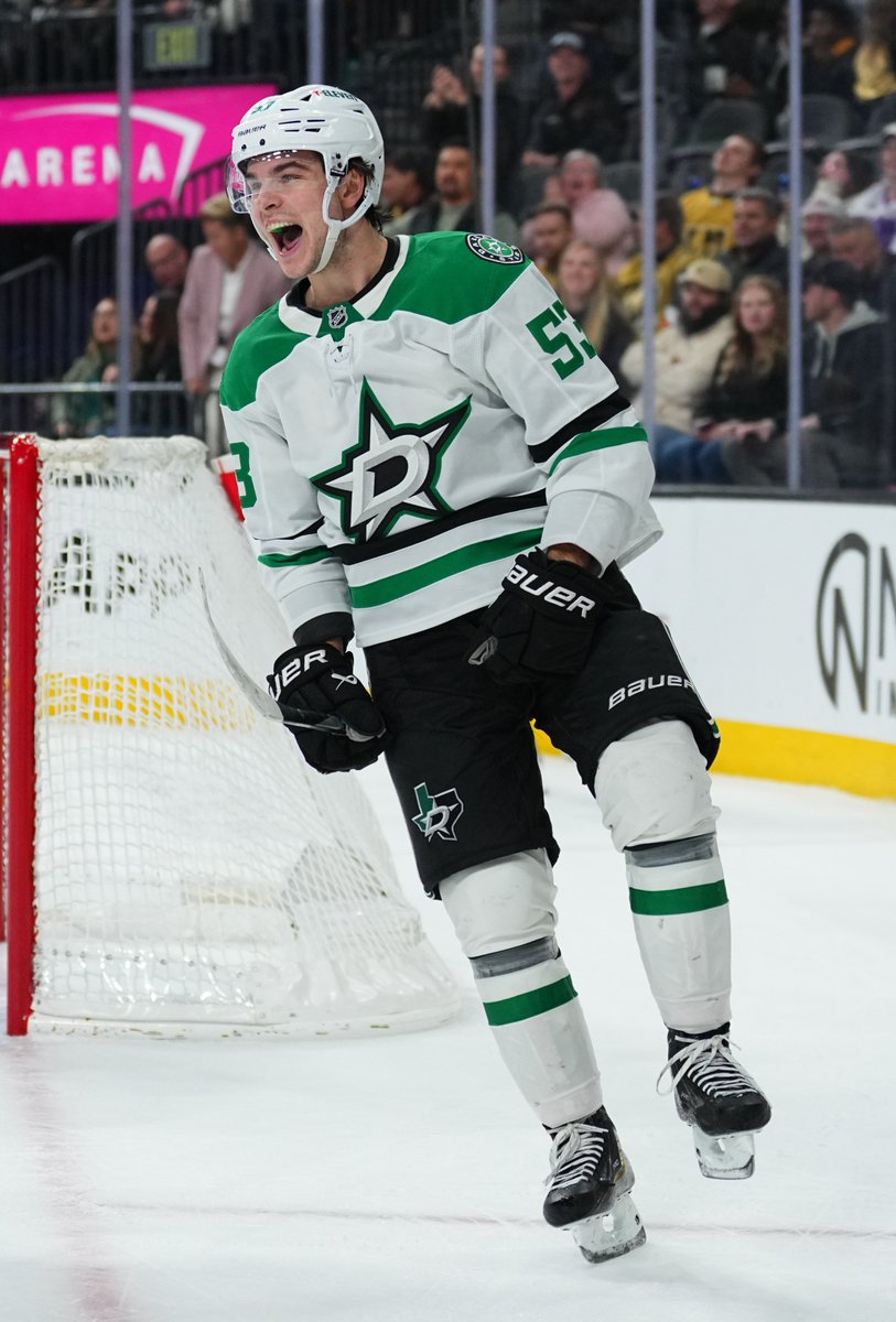 B/R Open Ice tweet media