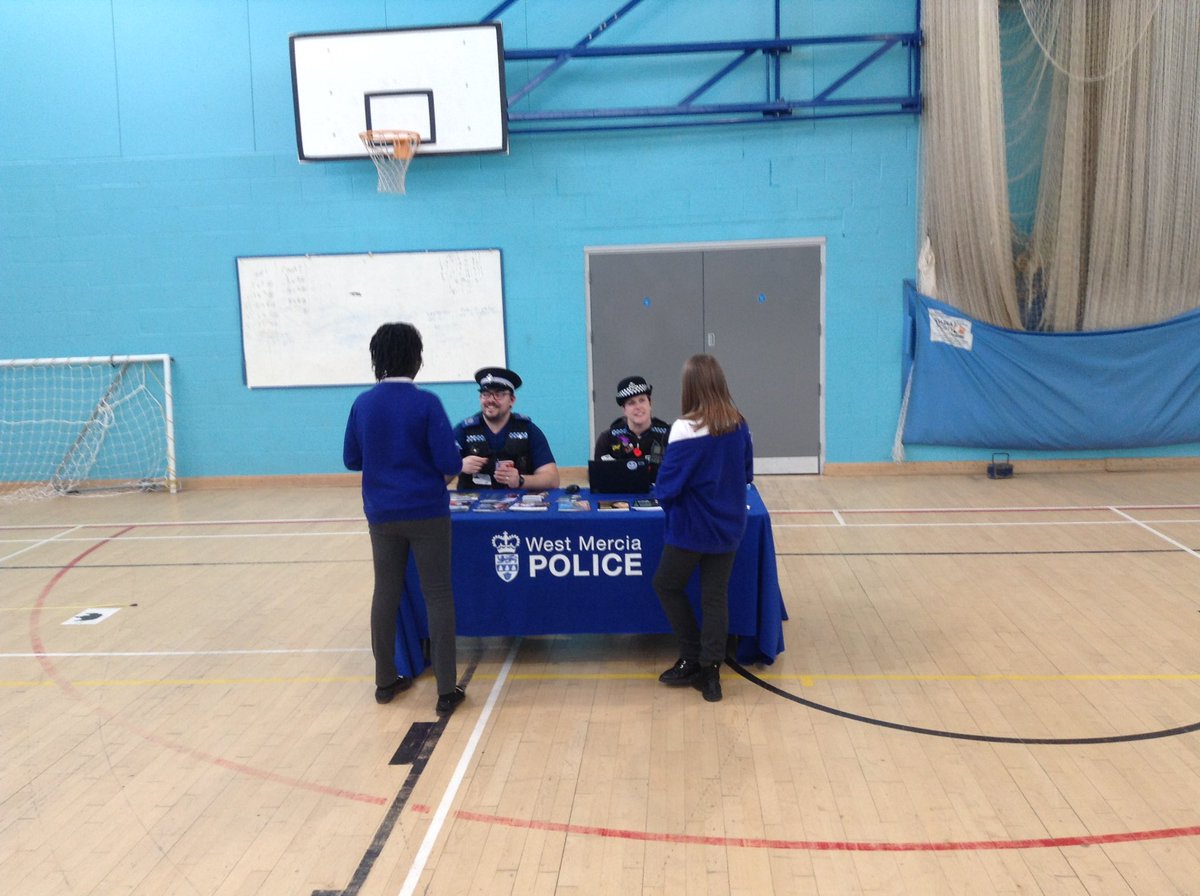 Mr Johnson tweet media