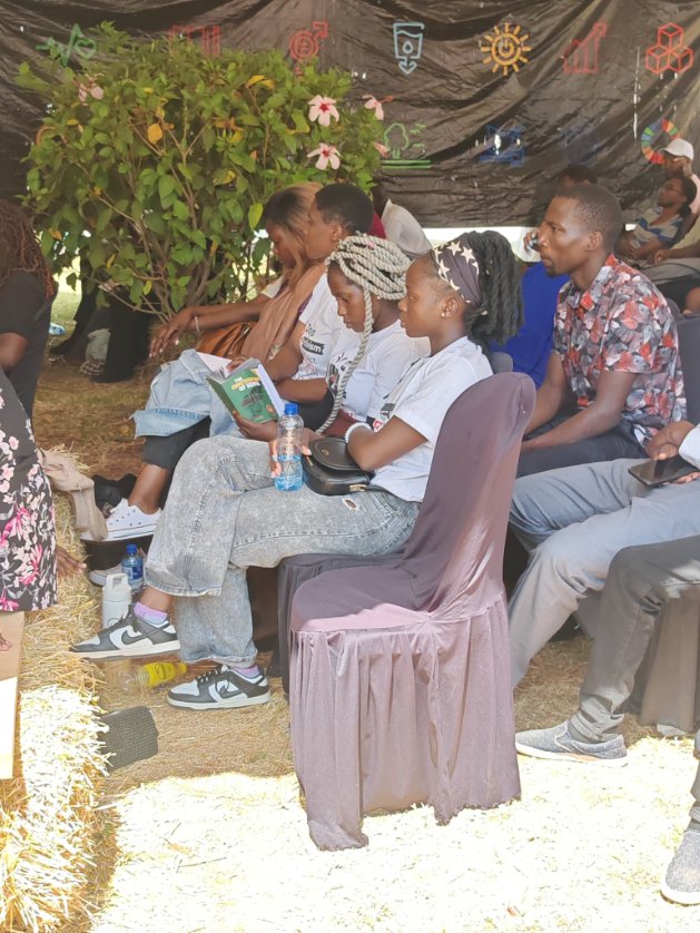 macreanoiro789's tweet photo. "From breaking down laws, the constitution, and youth rights in Sisi na Sasa to exploring fashion, sustainability, and its impact in SDG village Day 3 was a perfect blend of knowledge, creativity, and powerful discussions! The convos? 🔥 @CMETrust #PDFestival #FormNiKubonga #SDG" https://t.co/nwhD0NeFpJ