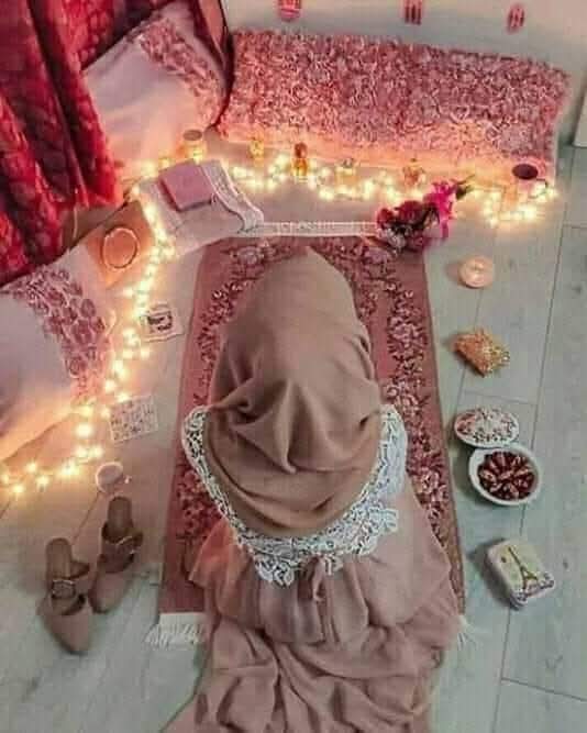 dstyvc58438's tweet photo. الدين النصيحه،، اذا تبت إلى الله ��قبل توبتي ولا لا نويت توبه يارب 
شوفو حل لهولا المراهقات الطيشات تعبت لهن نصيحه @xxrmory22560
@BdallhLy60278
@GftvbhCcfghh
@dstyvc58438
@almtry304435 https://t.co/HqsIG4Xz5v