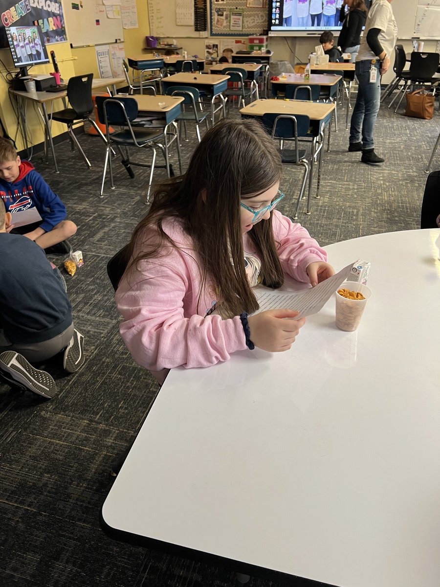 eslh_mw's tweet image. Was so excited to be invited to the Author’s Tea today in 4th grade. Students presented their original survival stories and they were so detailed! @MWCSDTweets