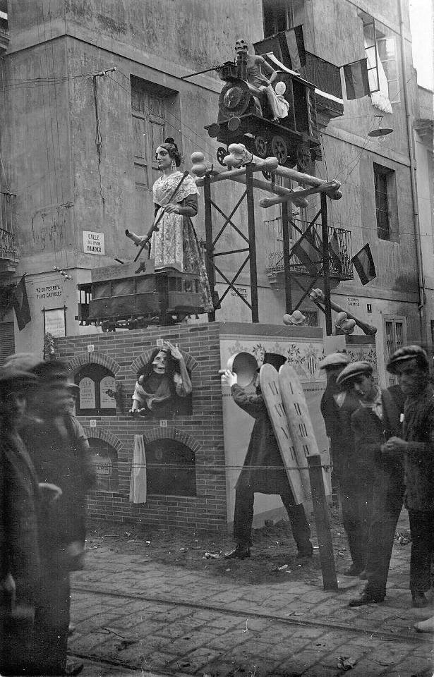 València, any 1916. Una falla.