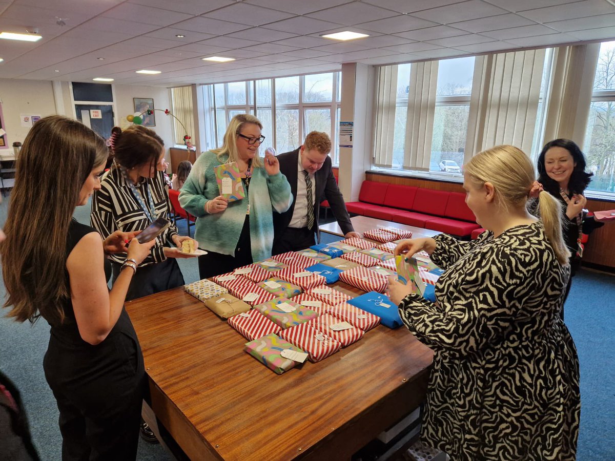 Another year, another World Book Day staff book swap! Thank you to everyone who came along for a coffee and a book, and to everyone who donated a book! Happy reading!📚💜 #worldbookday2025 <a href="/OLHSLanguage/">OLHS Language Faculty</a> <a href="/OLHSMotherwell/">OLHSMotherwell</a>