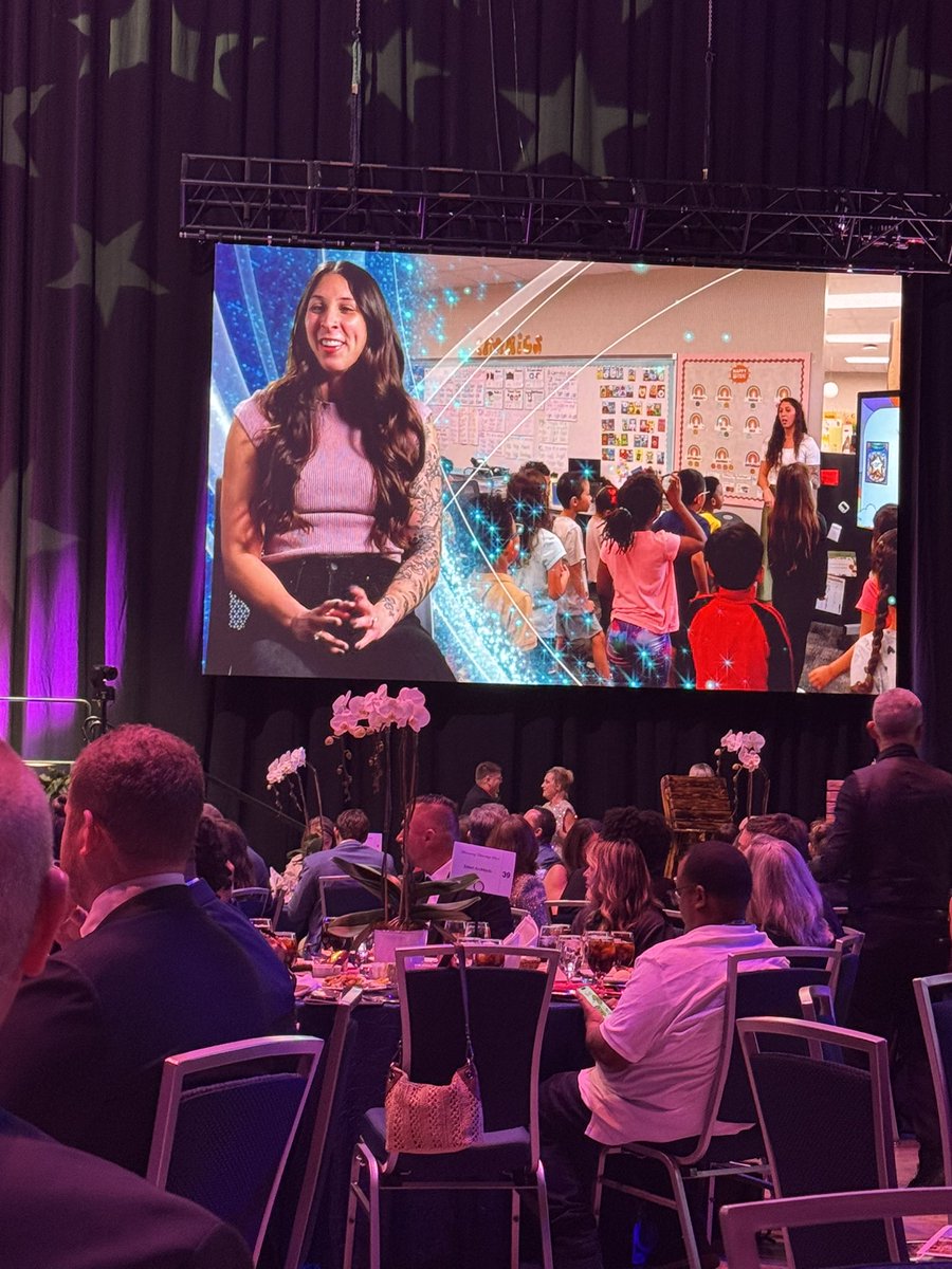 Michelle Lee tweet media