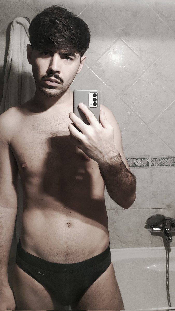 Pītā Pariāro tweet media