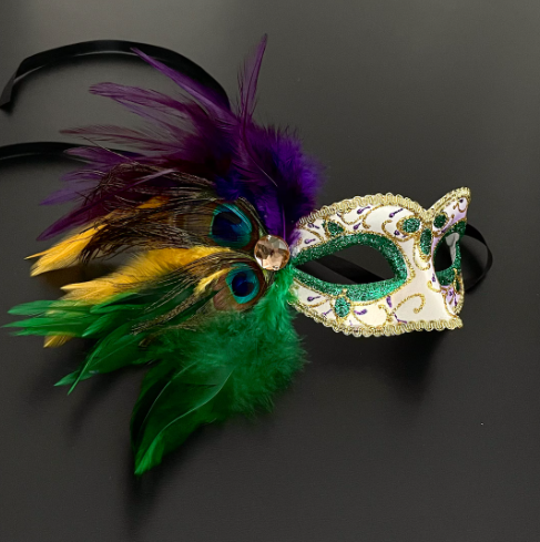 CH_Winery's tweet photo. Don't forget - tomorrow is our Mardi Gras Masquerade party from 6-9 pm!  &amp; if you haven't heard, we made it FREE! 🎭

Visit the event page for all the details: https://t.co/b13XenzYbP https://t.co/51EUY09vzC