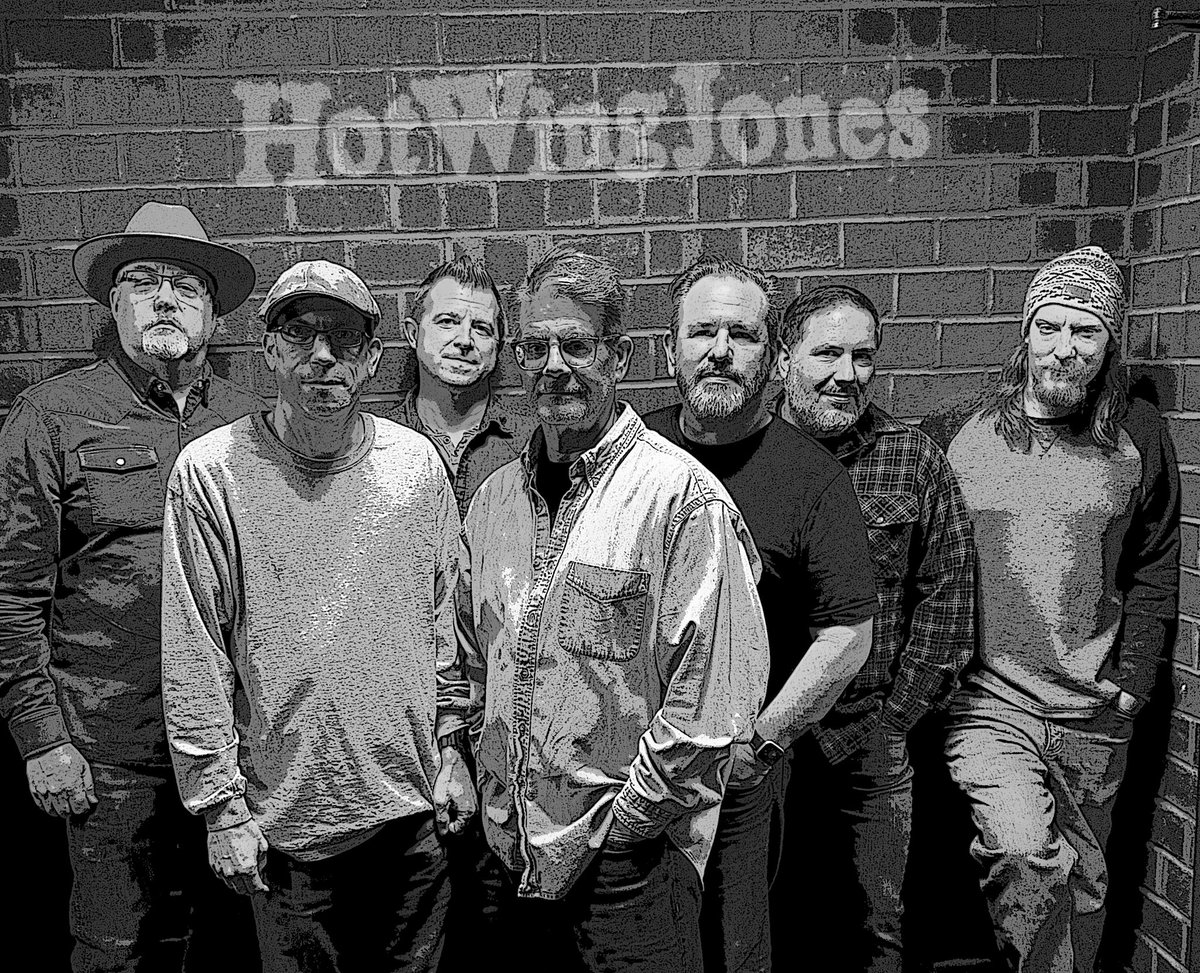 HotWingJones's tweet image. TOMORROW, 3/8…
HWJ @ ENGLEWOOD!
DOORS OPEN 7PM
HOTWINGJONES 8PM
BADLEES 9PM
