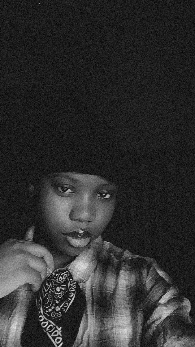 kelcee980's tweet photo. Content in the shadows π©Άβ¨
#NewtoX #StillFiguringItOut #Newbie https://t.co/XxFX8mr5Ru