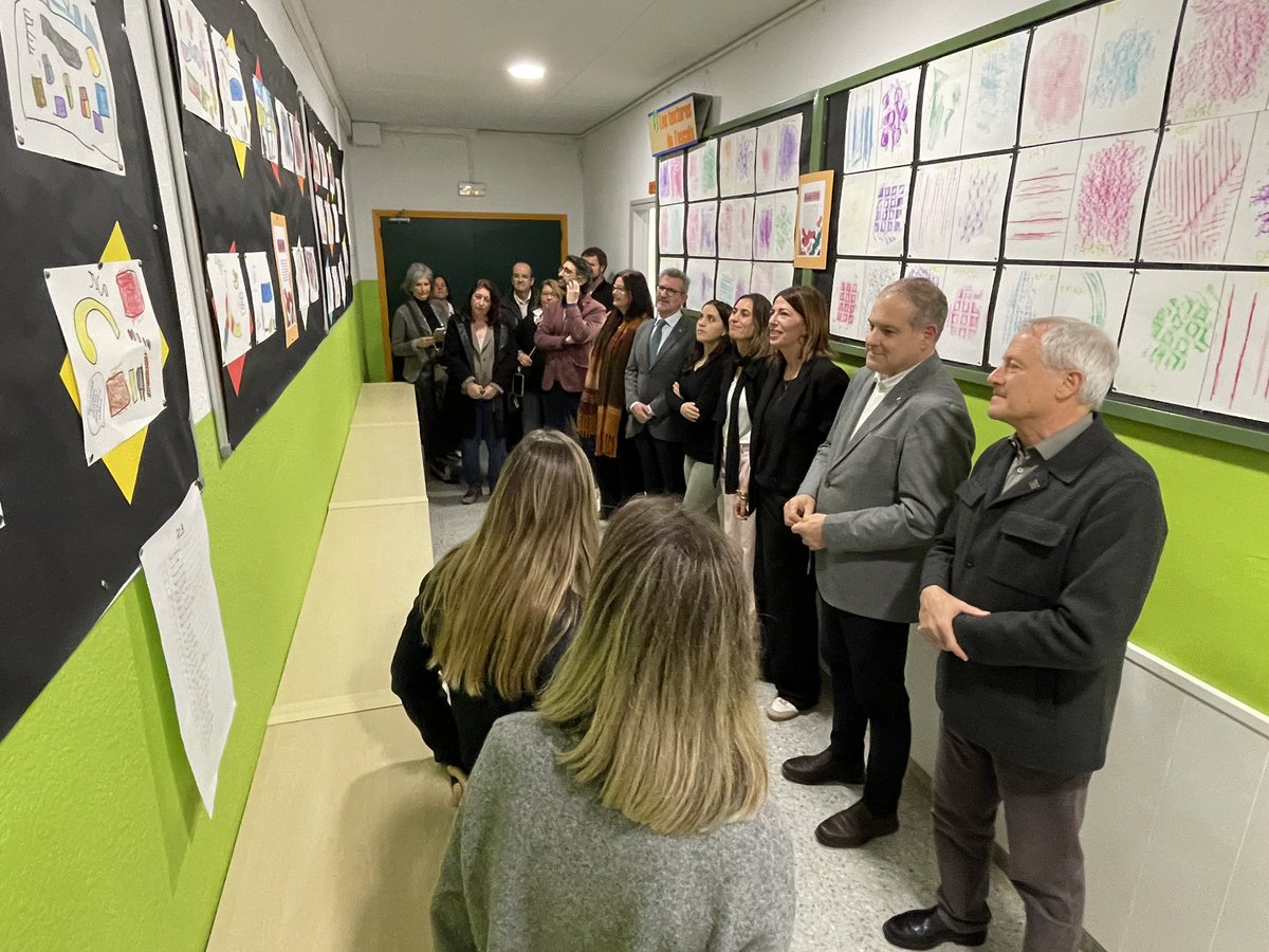 L’Escola Jaume Ferran i Clua de #Valldoreix dona el tret de sortida del seu 50è aniversari amb l’estrena d’una exposició que recorre el passat i el present del centre i un documental sobre la història de l’escola des de la seva fundació