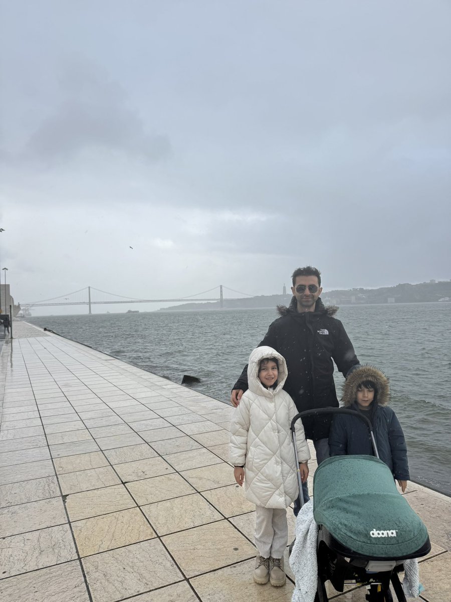 Ola 39 😎
Portekiz’e kadar kaçtım ama burda da yakalandım yaş 39 kaçış yok 😄