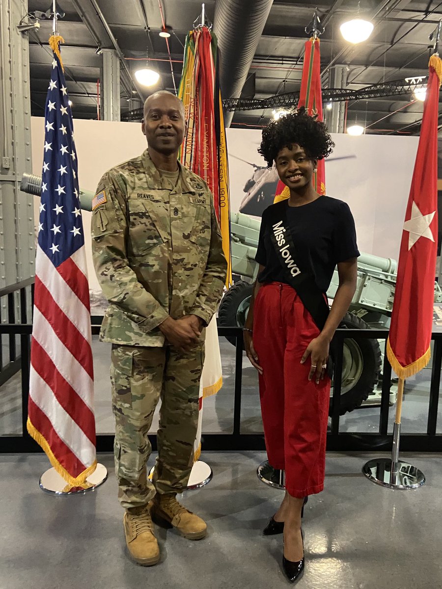 Lori McFate tweet media