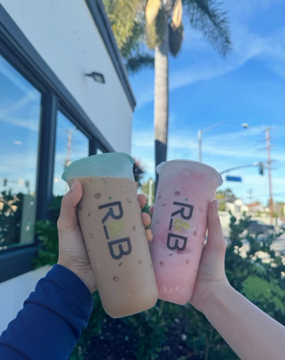 2 please! #boba #friends #rbtea #foodie #bubbletea