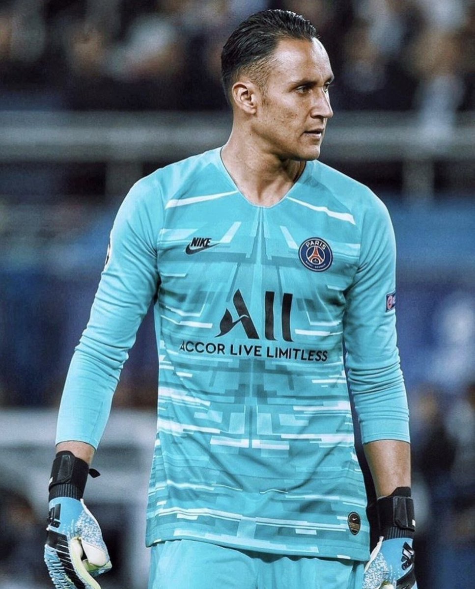 PSG_Vibes's tweet image. Après la défaite, j&apos;y repense à cette légende..