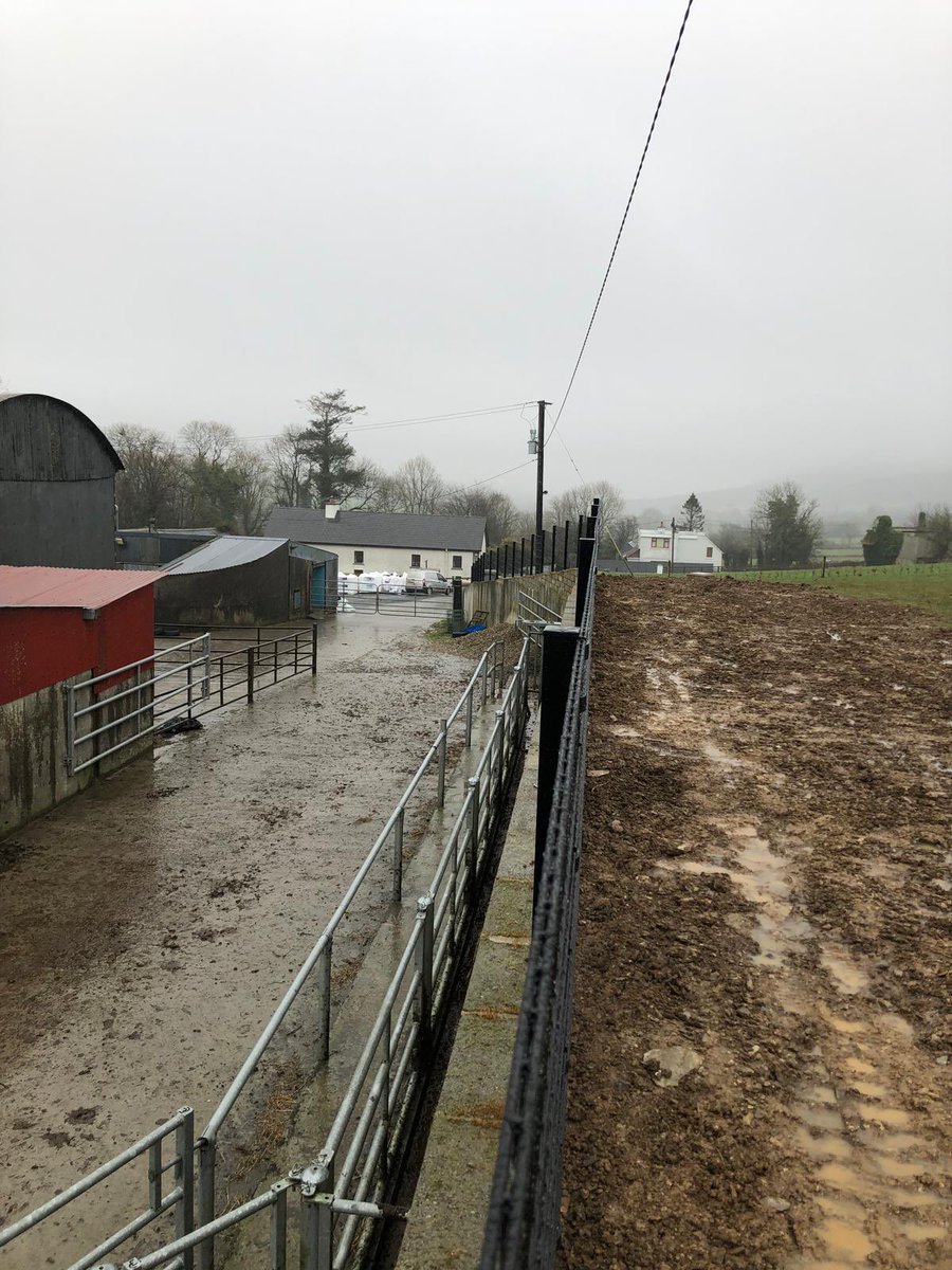 A nice light double beam nyloflor fence erected front and back of a house to keep kids safe from falls
