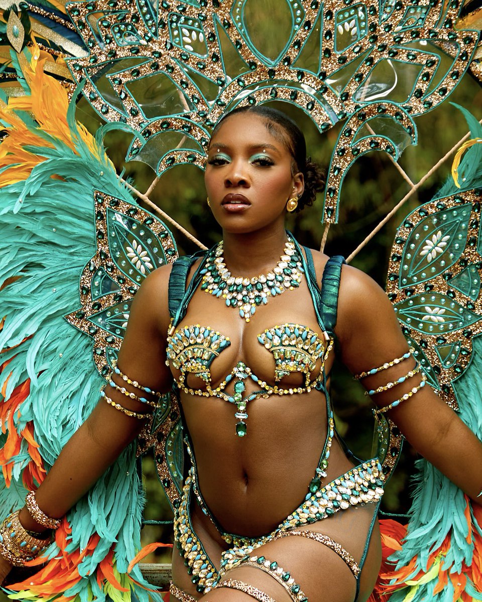 NiffiLynch's tweet photo. AMINA @CarnivalTRIBE https://t.co/gPCrbfZYvA