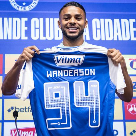 jornalhojeemdia's tweet photo. Wanderson revela influência de Bruno Tabata na escolha pelo Cruzeiro
https://t.co/vti8869iAE
📷 Gustavo Aleixo/Cruzeiro
#esportes #futebol #cruzeiro #apresentação #atacante #wanderson
#jornalhojeemdia https://t.co/qdc82xGyYa