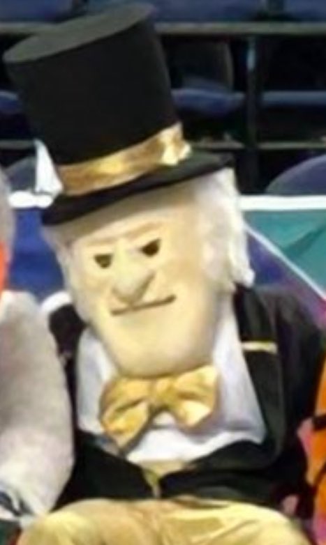 <a href="/chrissy_banta/">Chrissy Banta</a> This is <a href="/BrianHallESPN/">Brian Hall</a> when I ask him to edit out yet another unbecoming personal anecdote