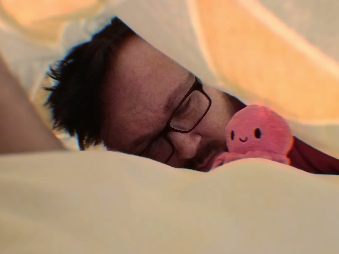 ɢᴀᴠɪɴ tweet media