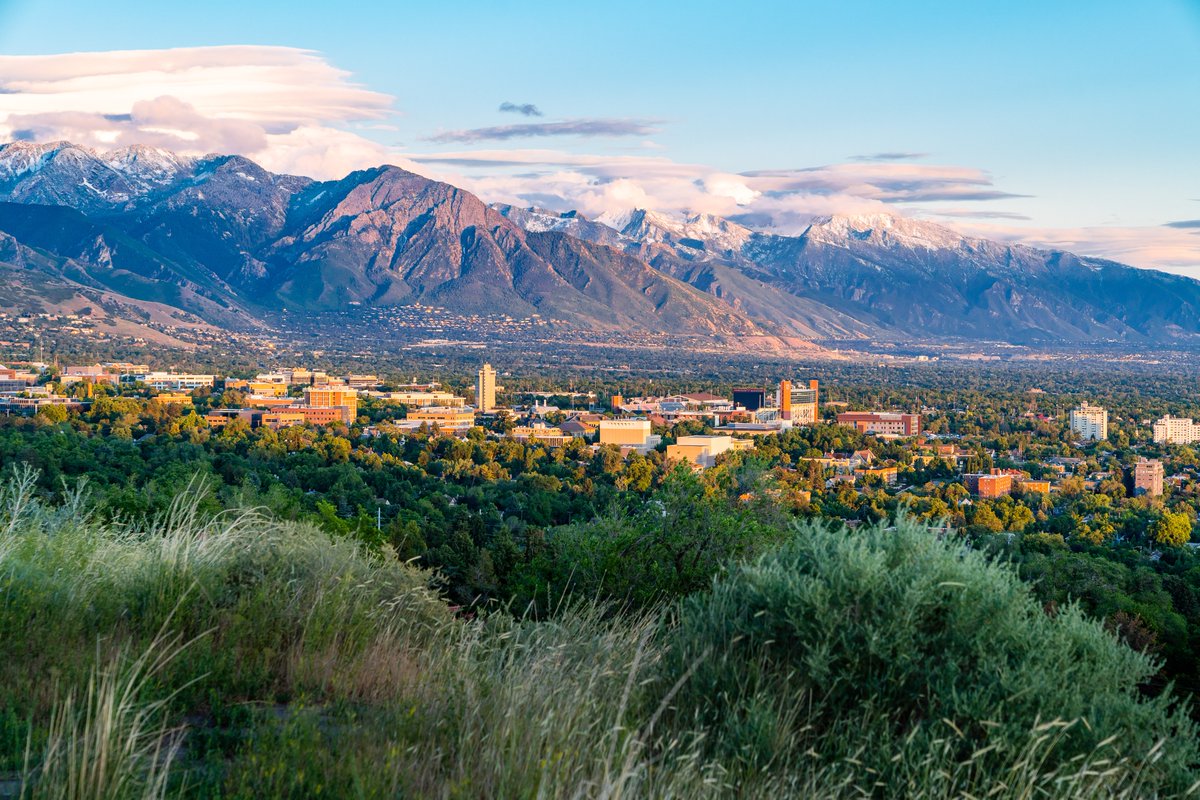 Bob Carter MD PhD (@bobcartermd) on Twitter photo Itās been another week of meaningful connections and conversations with the Academic Senate, department chairs at <a href="/UofUMedicine/">Spencer Fox Eccles School of Medicine</a>, and the Community Collaboration Council. The caliber of leaders at <a href="/UUtah/">University of Utah</a> continues to astound and inspire me. I look forward to developing these key Itās been another week of meaningful connections and conversations with the Academic Senate, department chairs at <a href="/UofUMedicine/">Spencer Fox Eccles School of Medicine</a>, and the Community Collaboration Council. The caliber of leaders at <a href="/UUtah/">University of Utah</a> continues to astound and inspire me. I look forward to developing these key