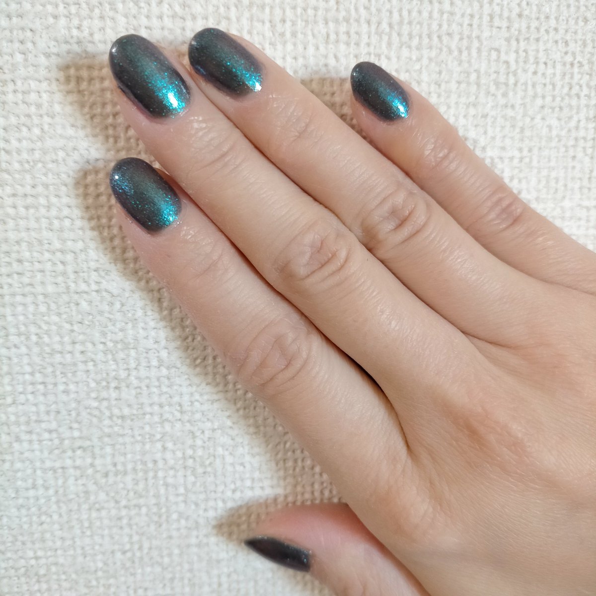 hachi_nail's tweet photo. むかしむかし
まだ日本にクレアーズがあったころの購入品…(たぶん)

実際の爪は、瓶のはしっこに見える紫っぽいピンクっぽい偏光がちゃんと楽しめてとてもきれい

さすがに処分しなきゃかなぁ、でも気に入ってるんだよなぁ

液はサラサラだけどトップコートがないと永遠に乾かない系ポリです https://t.co/mMDuzkPMBc