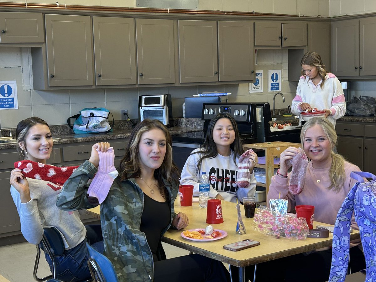 LCHS FACS/FCCLA tweet media