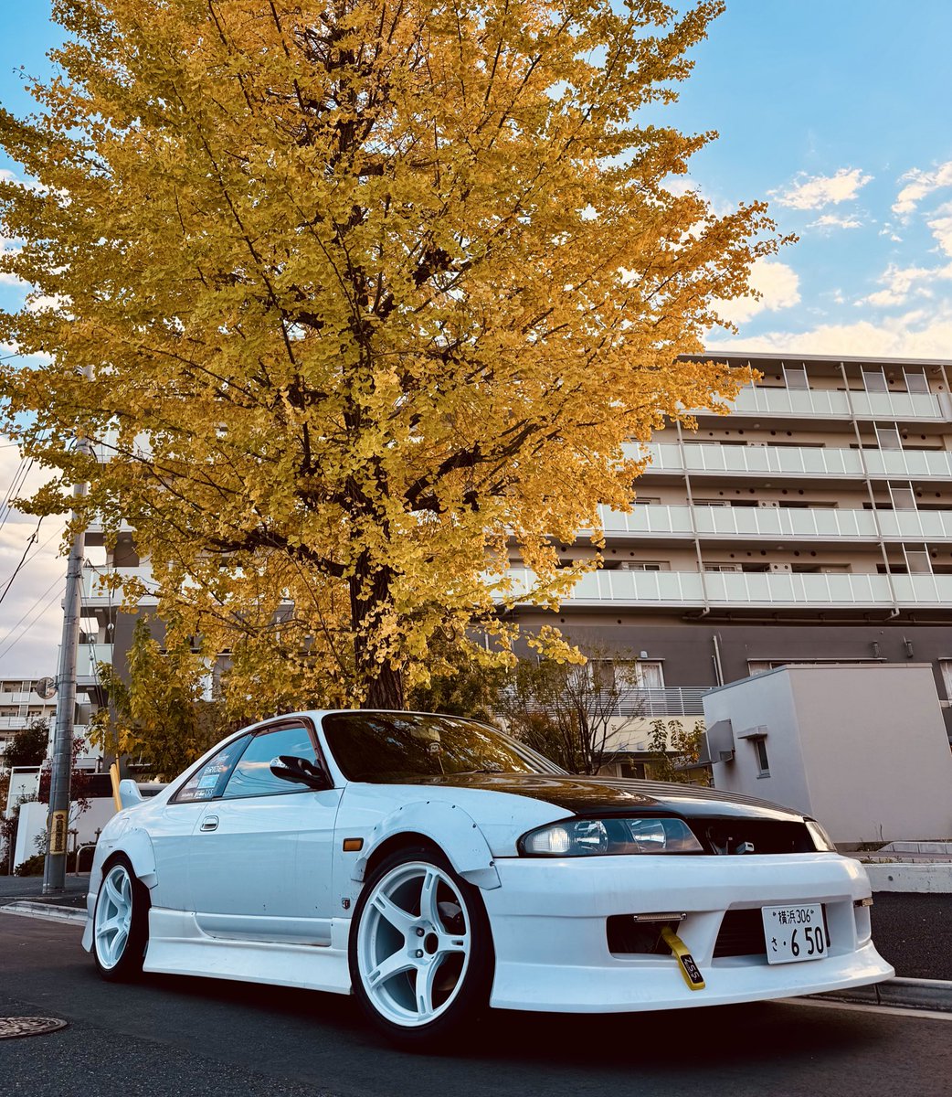 #かっこいいCST装着車両

ホイールはかっこいい。