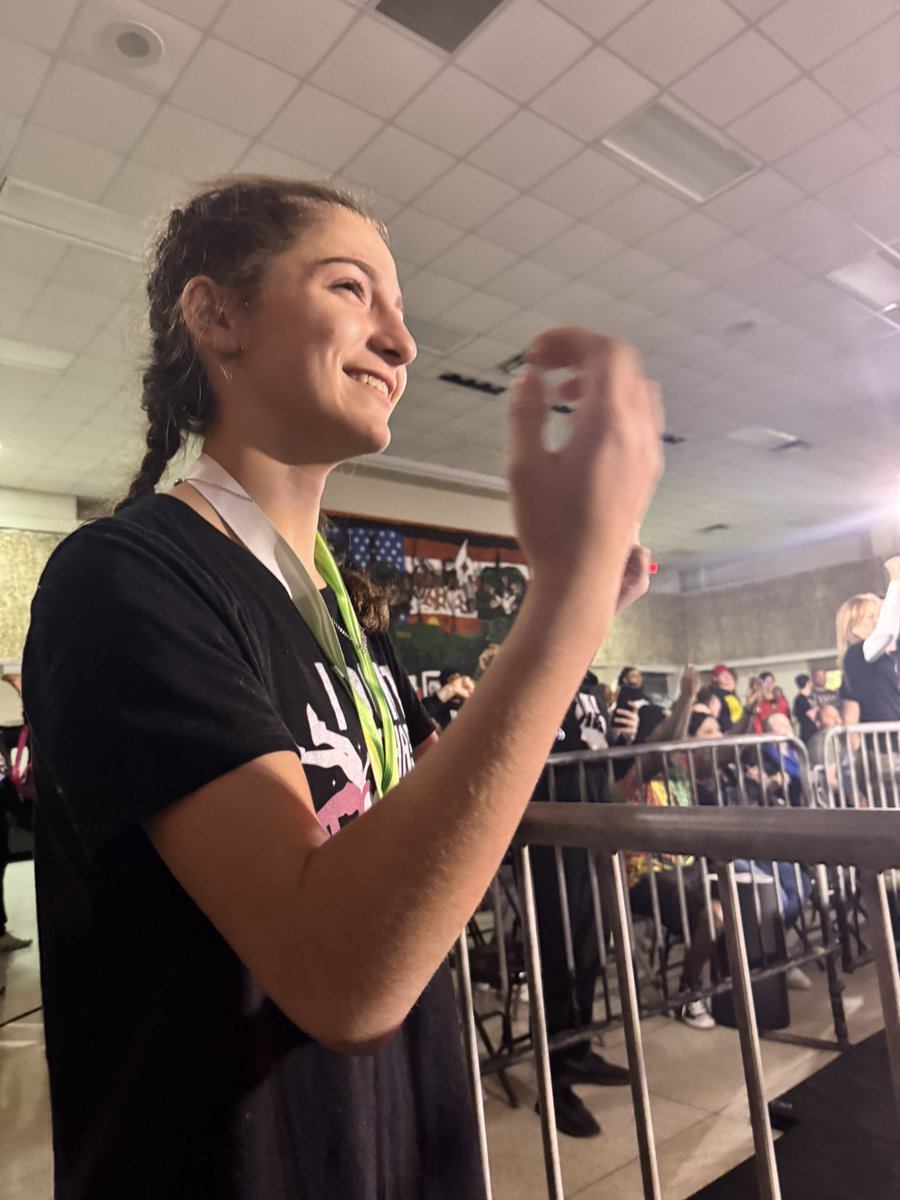 JimWojnar007's tweet photo. @WWENXT #nxtJacksonville #fanOfTheNight Sophia celebrating her birthday and winning a state championship in wrestling in Florida she had to bring her medal! https://t.co/2Gs2TU1gyU