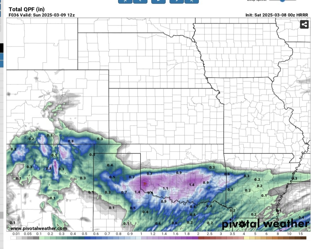LifetimePoke45's tweet image. What a last-minute southern shift. Pretty sizable. Look at that Stillville #MoistureShield. Thing of beauty. #OKC now also on far N fringe of Rain.