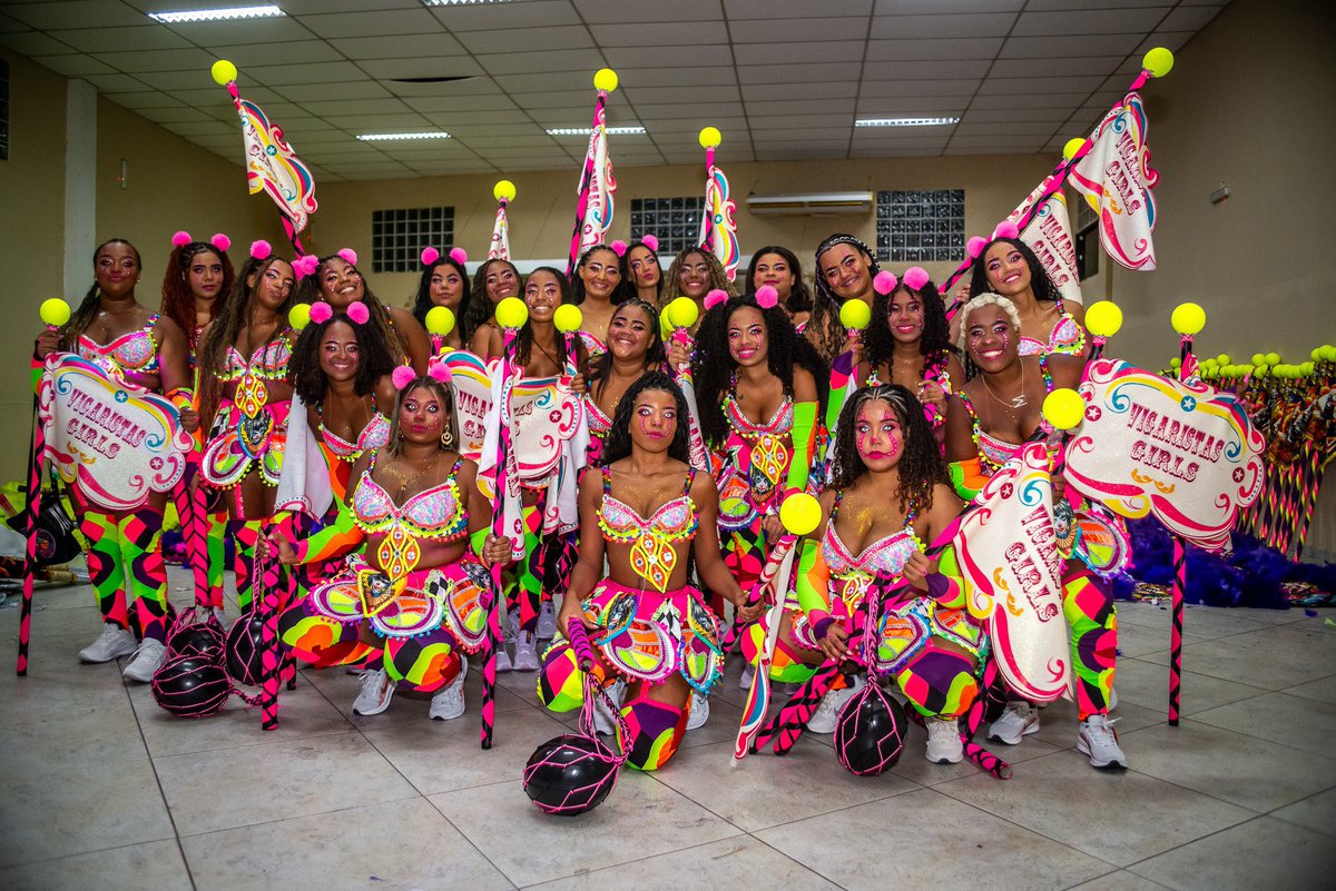 Turma Vigaristas e Vigaristas Girls
Vigário Geral praça 2 🎭