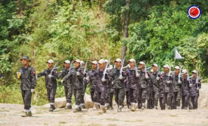 htartha76128693's tweet photo. They has not been captured #Htantalan town #Chin state, but their administrative mechanisms are already in place in 99% of the town, said Salai #KhamhPekLain, secretary general of #CDF.
https://t.co/DcInq5ZAWl…
#2025Mar07Coup
#AirBus2AirStrikes
#WhatsHappeningInMyanmar https://t.co/oawL3KuHUj