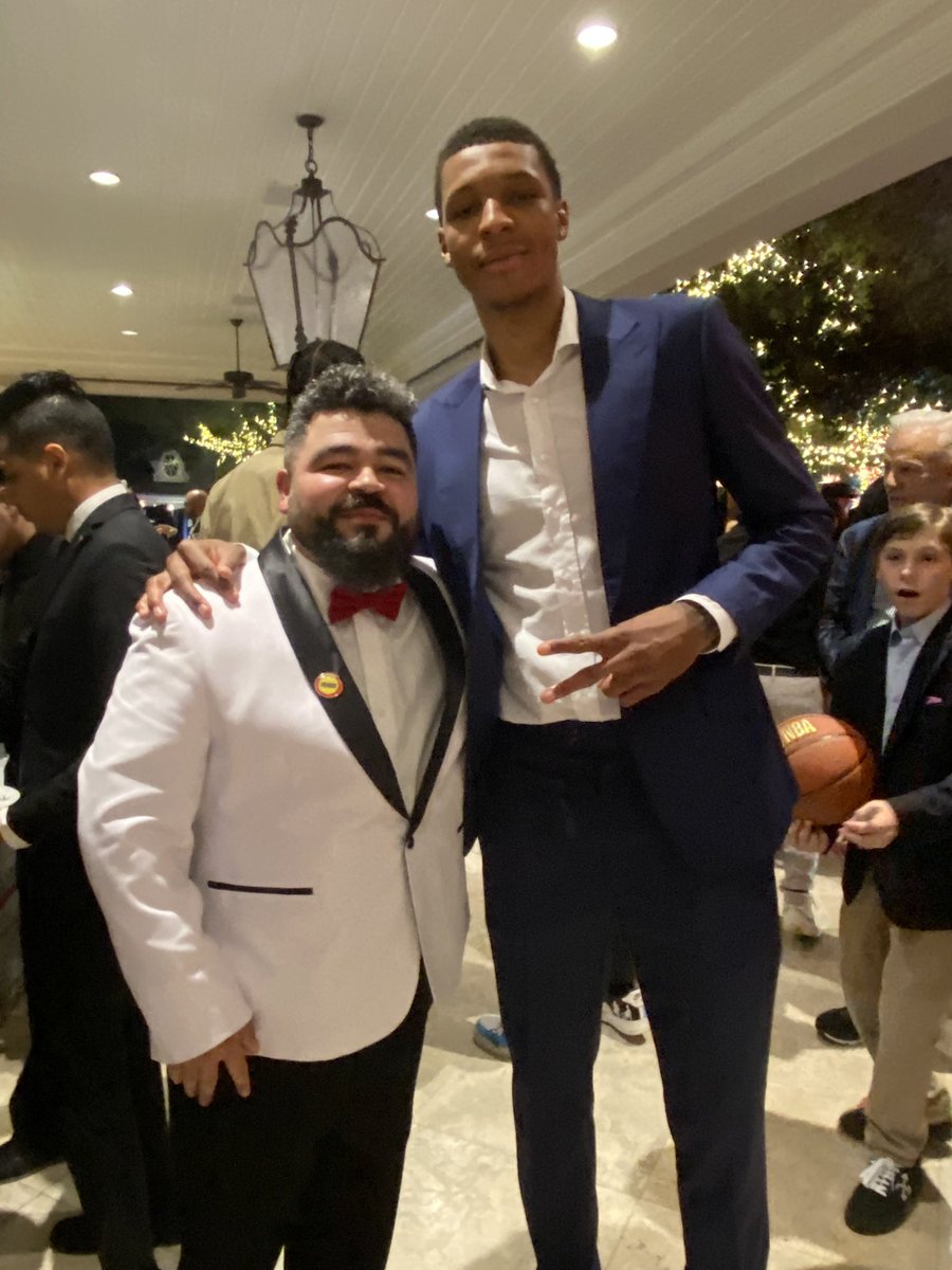 IkeCuellar's tweet image. Rockets Gala! #Liftoff