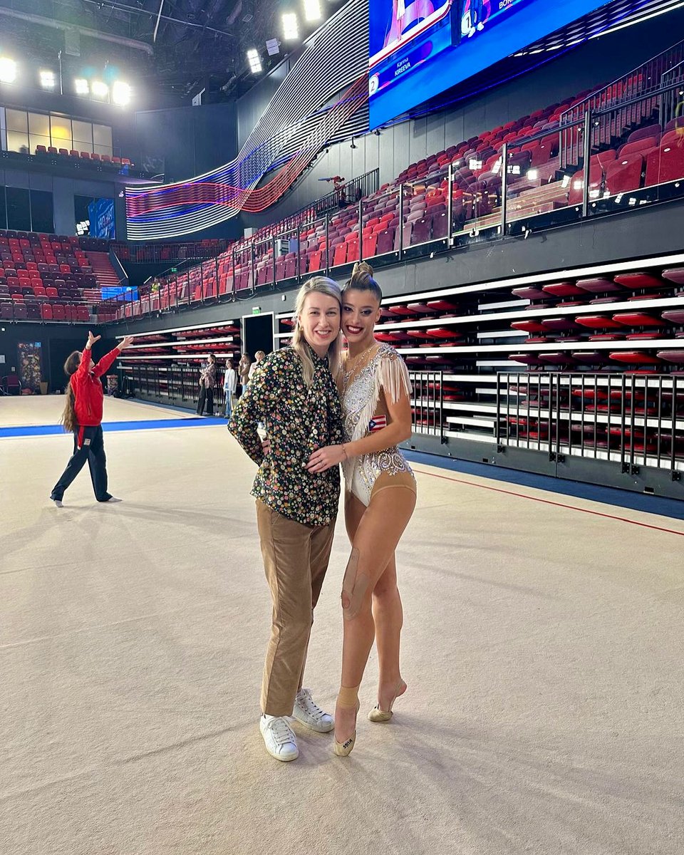 ComiteOlimpico's tweet photo. ¡Histórica hazaña para Puerto Rico! 

La gimnasta Giuliana Cusnier hizo historia al ganar medalla de bronce  en el Grand Prix de Moscú, convirtiéndose en la primera atleta boricua en lograr un podio en esta prestigiosa competencia de gimnasia rítmica. 

Además, recibió el premio especial “Will to Win”, entregado por la legendaria medallista olímpica Alina Kabaeva. 

¡Felicidades, Giuliana! Orgullo boricua en el escenario mundial. 

Más Info: https://t.co/nuR2UyD4UG

#EquipoPUR #GimnasiaPUR