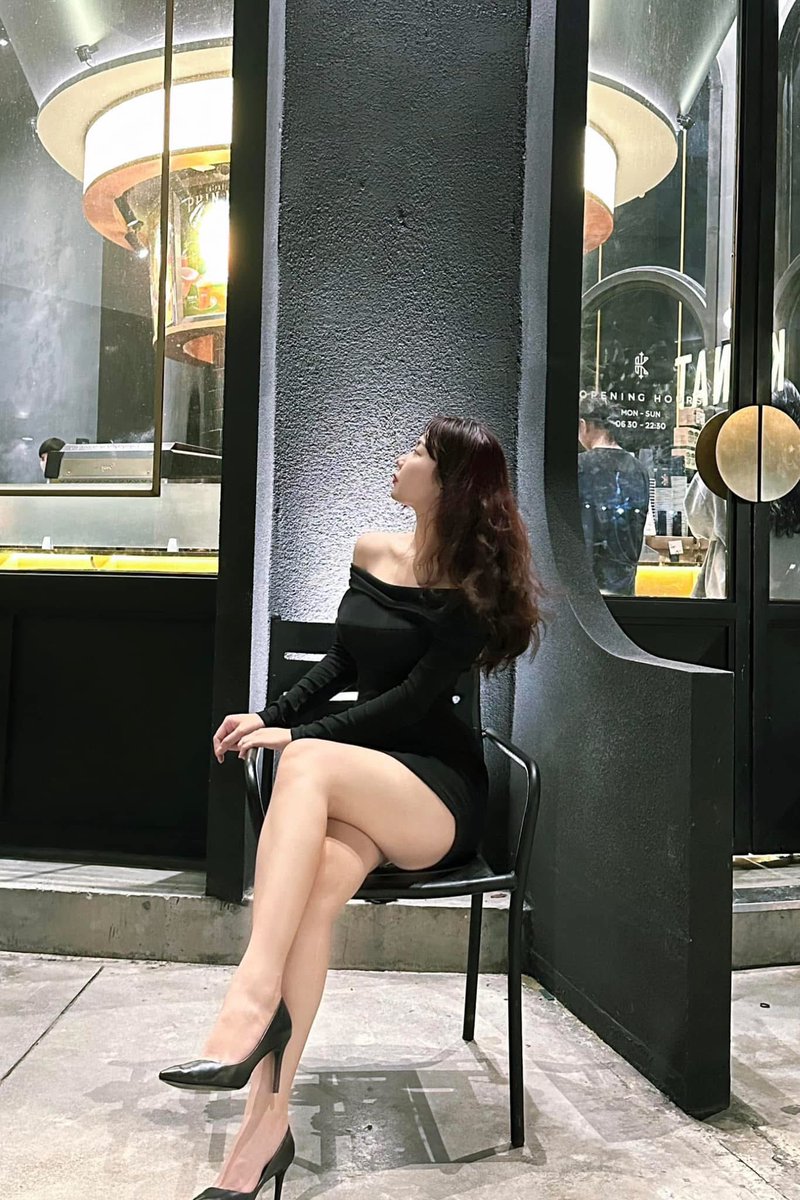 Chúc Duyên tweet media