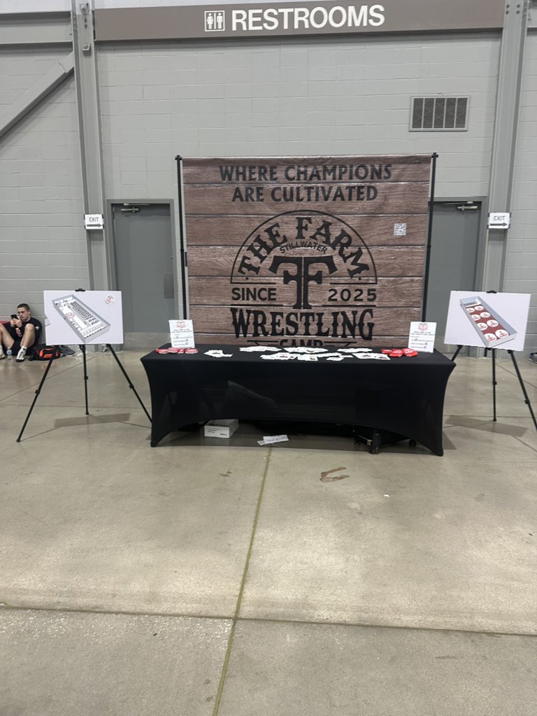 Awesome to see everyone scrapping at  <a href="/rollerwrestling/">World of Wrestling</a> WOW duals! Can’t wait to see you again tomorrow! Remember scan the bar codes at the table for a chance to win a 5 day camp! <a href="/CScott60kg/">Coleman Scott</a>