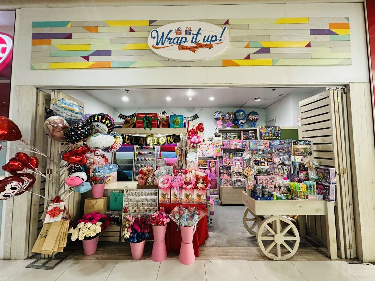 CityMallPh's tweet image. Set up for the perfect party with the help of Wrap it Up🎉🥳🎈 Visit their store at CityMall Calamba😊

#CityMallPH #WrapitUp