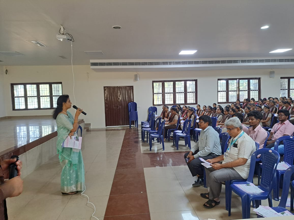 chalapathicit's tweet photo. CITY- got a dose of career wisdom on 3rd March!  Srilatha garu from S.V. University  gave an awesome talk on bridging academia and industry.  Great insights for students to become future-ready!
  #futureready #svuniversity #careerdevelopment https://t.co/HbWgZ6vtFZ