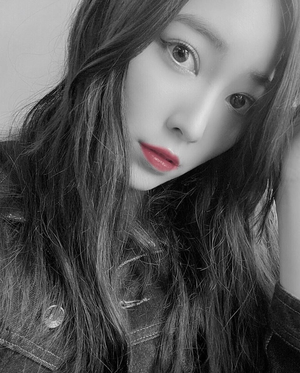 jyutopia's tweet photo. いつも輝いている珠理奈さんを応援しています！
これからの一年が素晴らしいものになりますように~
これからの活躍も楽しみにしています✨
素敵な誕生日をお過ごしください！
これからもずっと大好き🥰

#松井珠理奈28歳生誕祭 
#happyjurinaday2025
#松井珠理奈 https://t.co/qjeqQmiGmD