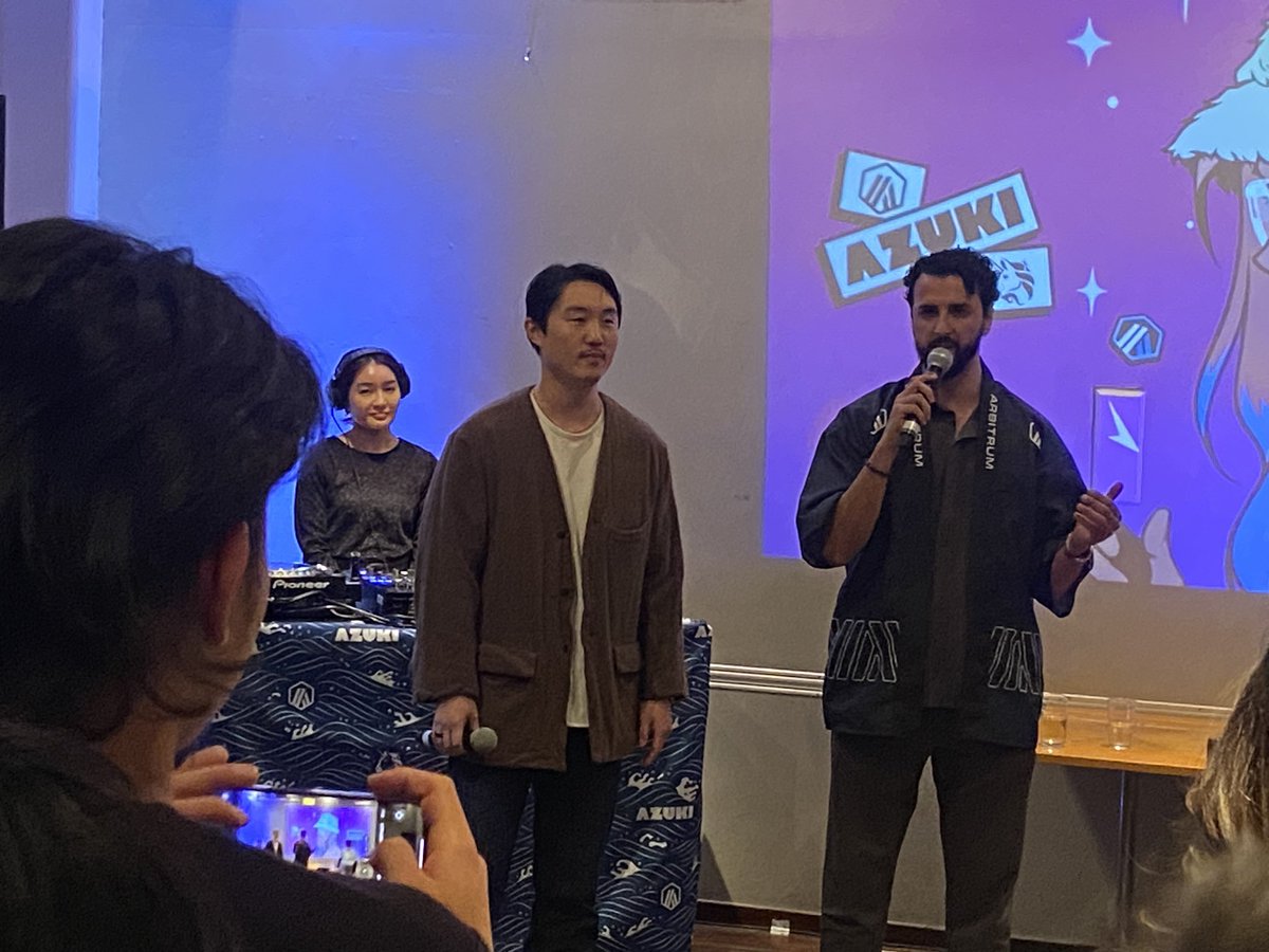 imajeen_xyz tweet media