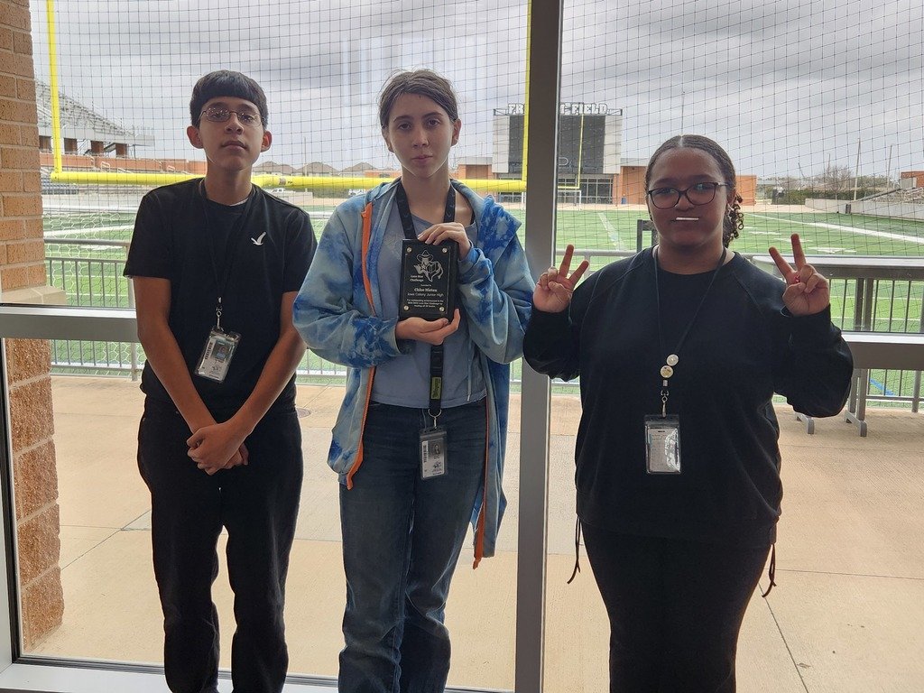 🎉 Big shoutout to our amazing students! They earned their way to an exclusive author event by reading 5+ books from the #LoneStarBookList! Special congrats to Chloe, who completed ALL 30 books! 👏 Your hard work and love for reading inspire us all! #ReadingGoals 📖✨