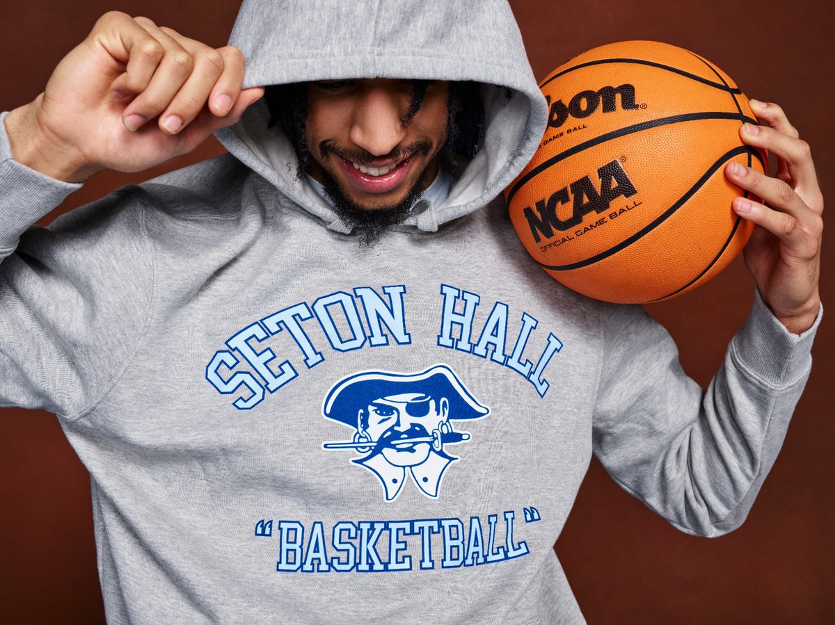 SetonHallMBB's tweet photo. The Hall 🏴‍☠️🏀 x @Starter 

Shouts to @CarlBanksGIII 🤝 Coming soon 👀 https://t.co/KiKPbhYCIk