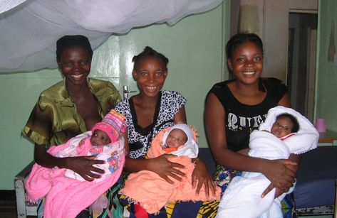 BornforMidwife's tweet photo. Read of a midwife who did missionary work in #Zambia.
#InspiringWomen #birth #Christian 

https://t.co/HIuV34Ge8G https://t.co/DI4GPxXMeq