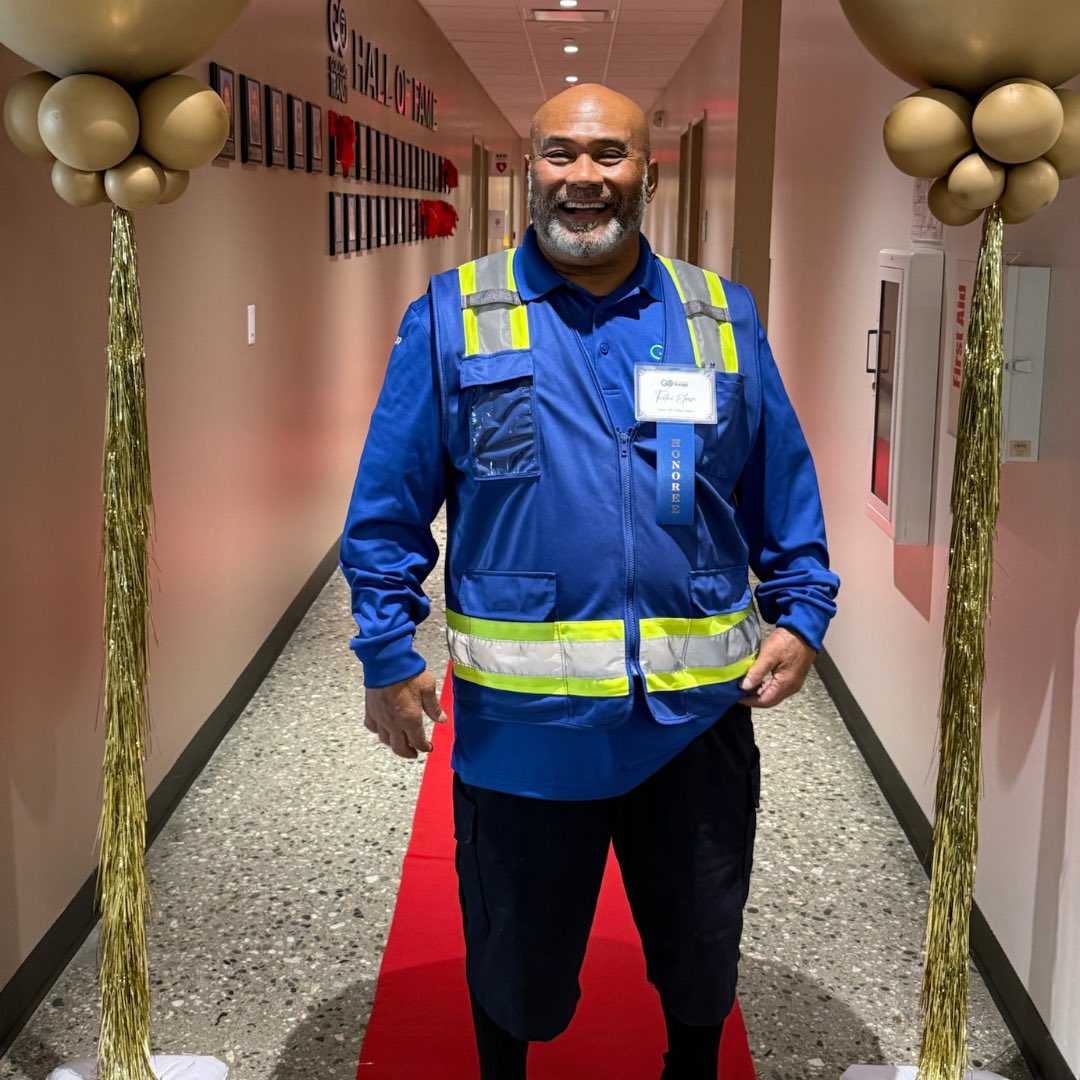 GoldCoastBus's tweet photo. Today, weβre celebrating our incredible team that keeps our community moving! π
Happy Employee Appreciation Day to our hardworking GCTD staff. Your dedication and commitment makes a difference every day. Thank you for all that you do! π
#GCTD #EmployeeAppreciationDay https://t.co/X9f7vT1hH9