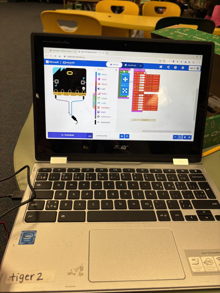 miss_k_hickman's tweet image. Students loved coding Twinkle Twinkle Little Star on @microbit_edu today! They used their Critical Thinking, Collaboration and Creativity skills to problem solve! #ocsbSTEAM @OCSB_LT @ocsbDL @StLukeNepean