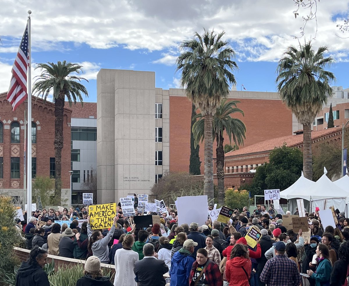 brettbcarr's tweet photo. Cathartic and encouraging that on a day when I learned of so much bad news regarding science and education in this country, I was able to attend the Stand Up for Science rally on Arizona’s campus. https://t.co/5h0CAUobPY