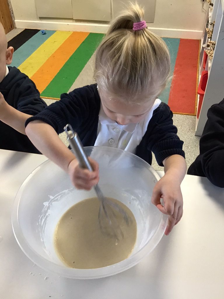 StiffordSWECET's tweet photo. Nursery has had a super busy and super enjoyable week! Pancake Day followed by World Book Day. We loved cooking.....and eating!......our own pancakes . Masterchef here we come! Then WBD was very exciting with some wonderful costumes and we loved reading stories all day. https://t.co/hjwtZWXJhH
