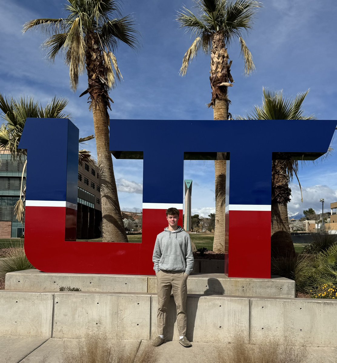 DettmanBrock's tweet photo. Thank you @CoachClarkJ &amp; @UtahTech_Fball for allowing me to visit.  Looking forward to camp on the summer!  

@WasatchFB @DerikBringhurst @TheChrisRubio https://t.co/SXcgWly8YX