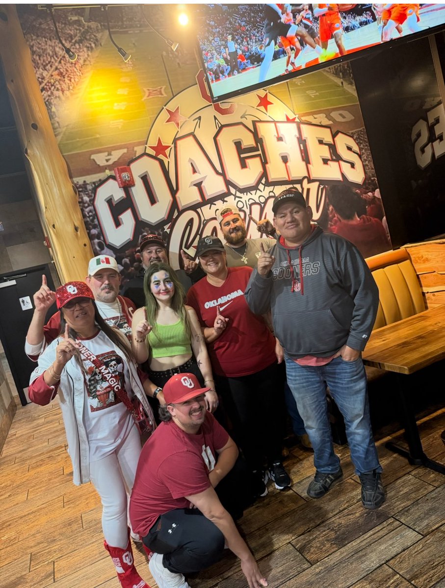 senoroukc's tweet photo. Boomer Sooner! The @OU_WBBall are taking on South Carolina in the SEC Tournament Semifinals! ⛹️♀️
Join us for a watch party at Coach’s Corner in Norman tomorrow at 4:30 PM. Let’s pack the place and cheer on the Sooners! 🏀
#OUWBB #BoomerSooner #SECWBB https://t.co/6RI8r3JHgs