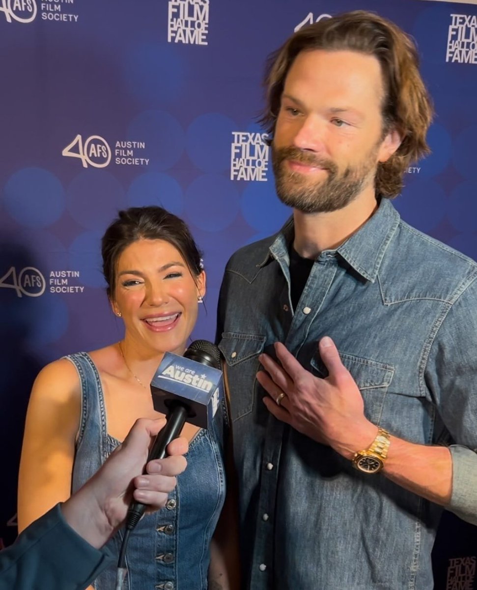 cwwalkersource's tweet photo. .@jarpad and @GenPadalecki at the Austin Texas Film Hall Of Fame Awards  ⭐️ https://t.co/V5gINArdV7