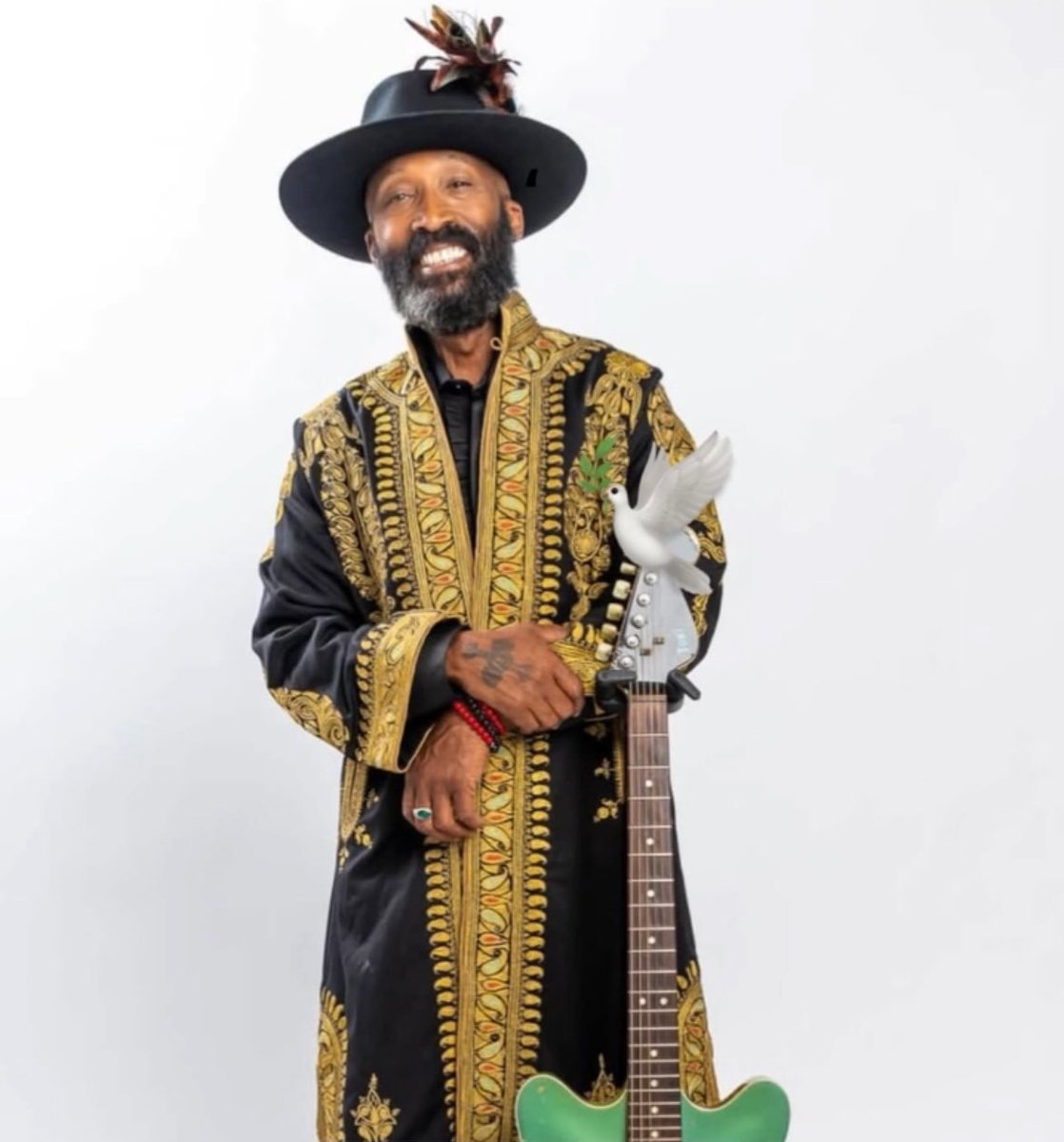 Rest in Power <a href="/DWayneWiggins/">D'Wayne Wiggins</a>💜🪽🙏🏽🪽