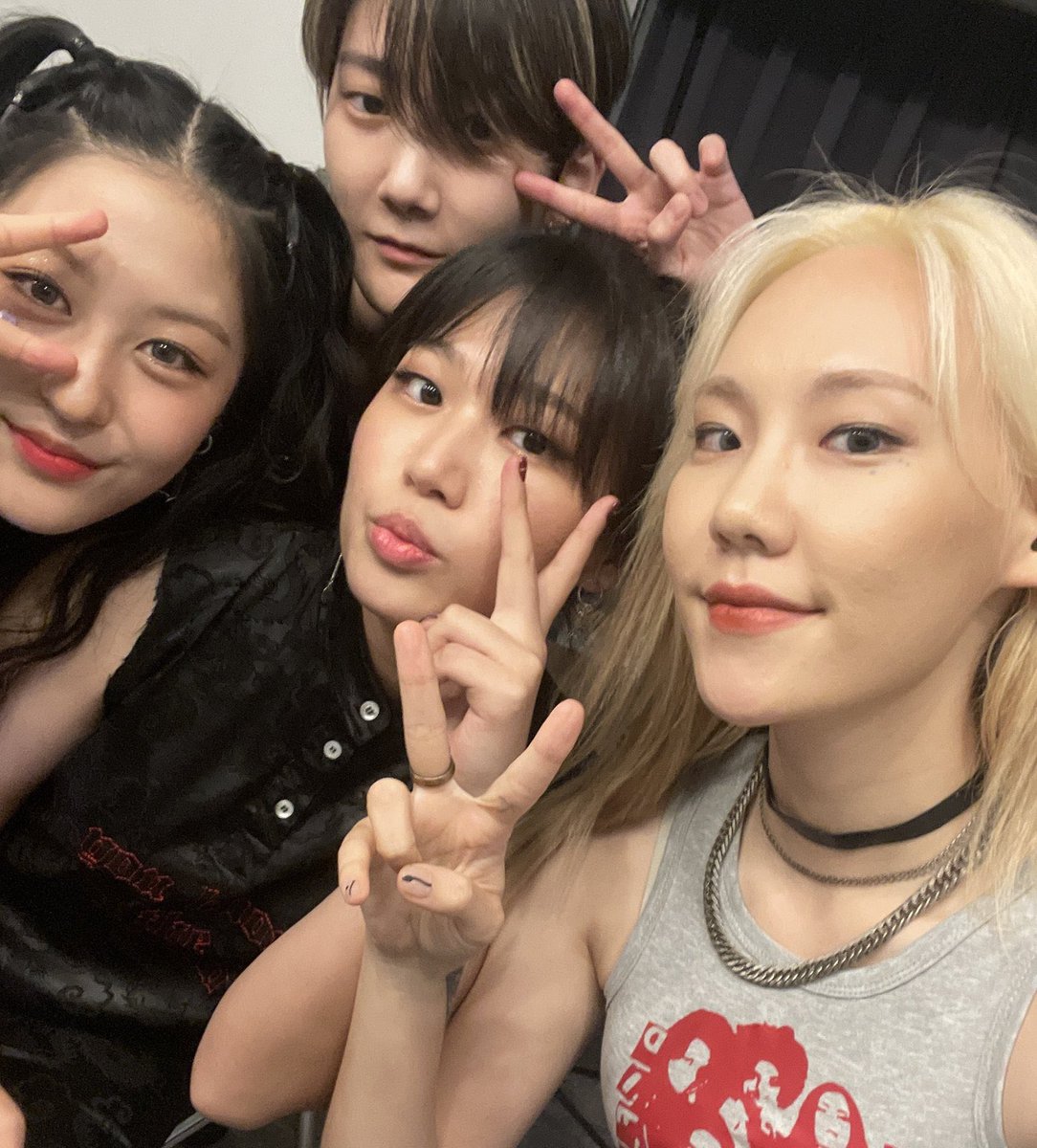 lonelinessco's tweet image. THE FIX as Sanrio characters: a thread 🧵 

#THEFIX #더픽스